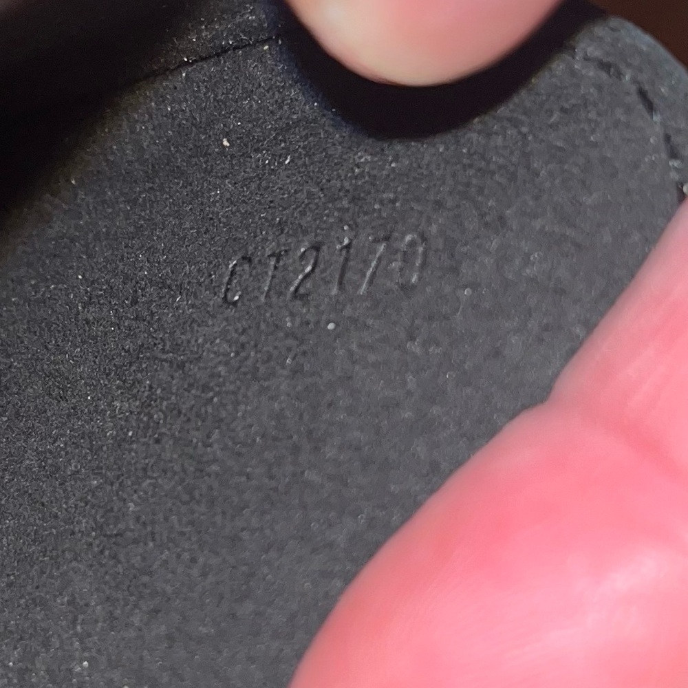 Louis Vuitton Damier Graphite IPad Case 🔥 - Picture 7 of 7